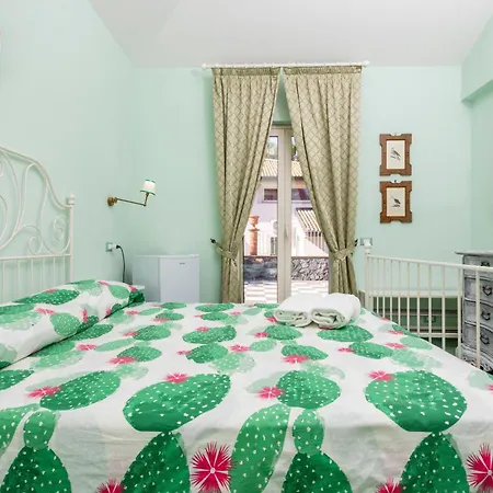 Luna Bed & Breakfast